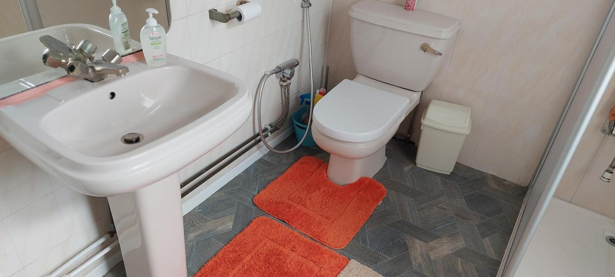 Service Accommodation 2 Bed Room Apartment In Newport South Wales Near Celtic Manor Icc Wales Exterior photo
